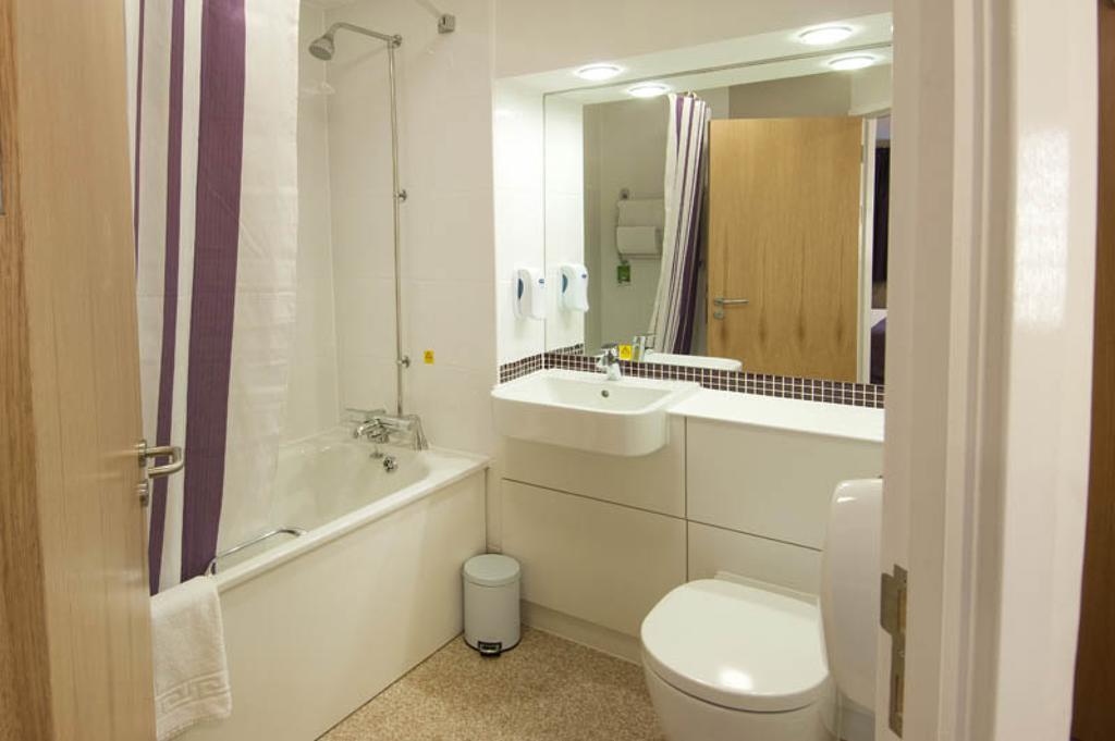 Premier Inn Reading Central Стая снимка